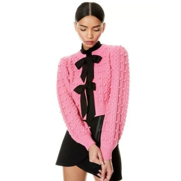 Alice + Olivia Kitty Puff Sleeve Sweater Cardigan Size Medium‎ Cable Knit NEW - Picture 14 of 14